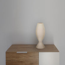 Laden Sie das Bild in den Galerie-Viewer, Diamant Tischleuchte 33 Linen