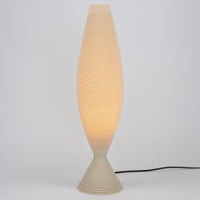 Laden Sie das Bild in den Galerie-Viewer, Diamant Stehleuchte 65 Linen