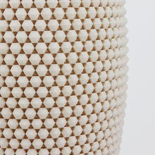 Laden Sie das Bild in den Galerie-Viewer, Diamant Tischleuchte 33 Linen