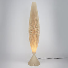 Laden Sie das Bild in den Galerie-Viewer, Koral Stehleuchte 115 Linen