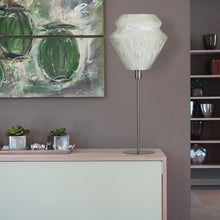 Laden Sie das Bild in den Galerie-Viewer, Lamell Tischleuchte 25 Silk