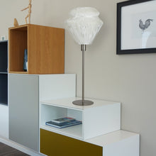 Laden Sie das Bild in den Galerie-Viewer, Lamell Tischleuchte 25 Silk